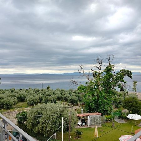 Iliahtida Apartments Ровиес Екстериор снимка