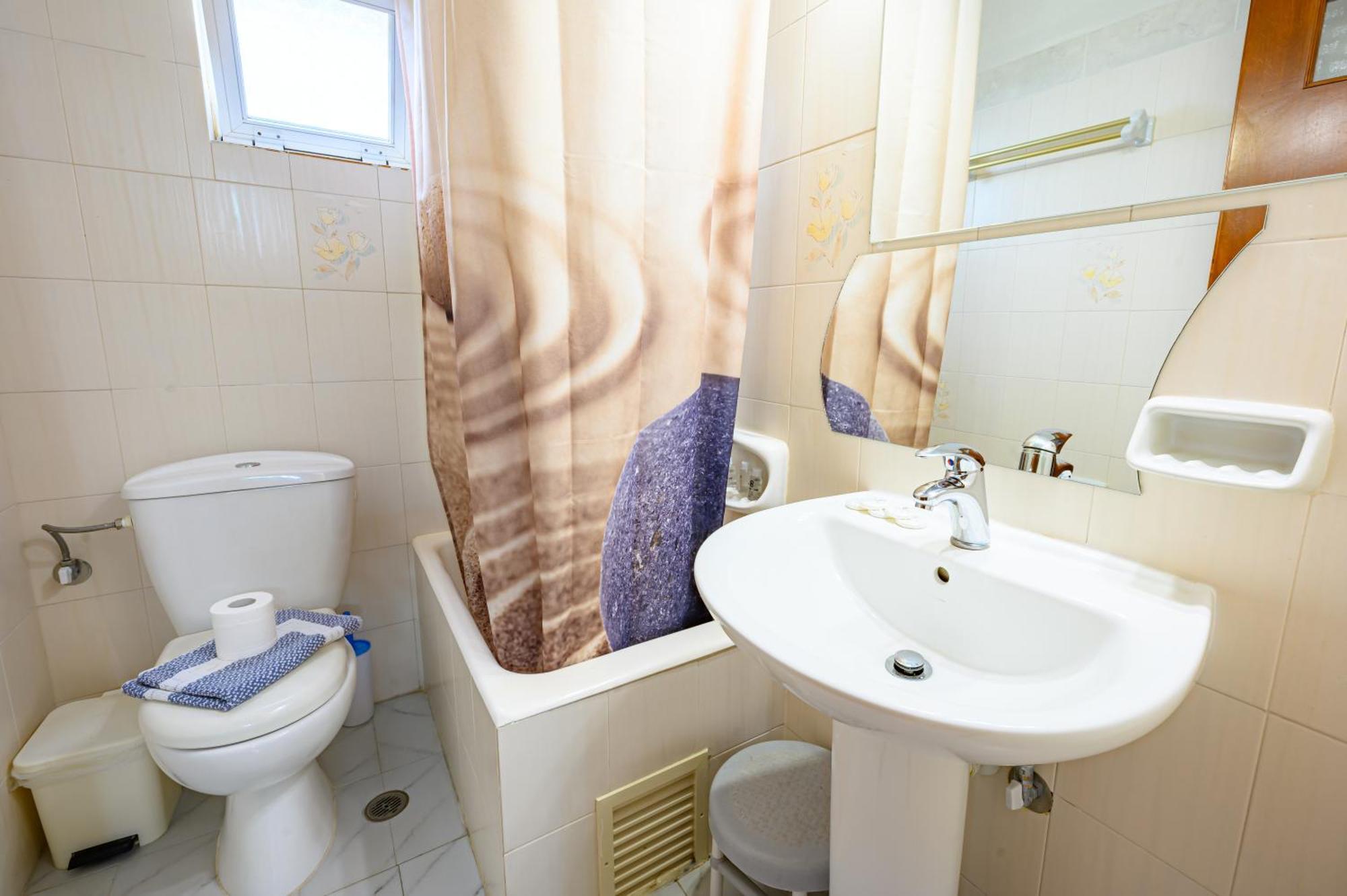 Iliahtida Apartments Ровиес Екстериор снимка