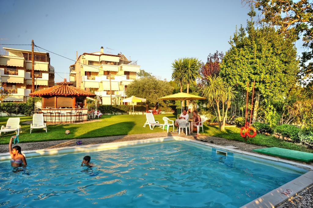 Iliahtida Apartments Ровиес Екстериор снимка